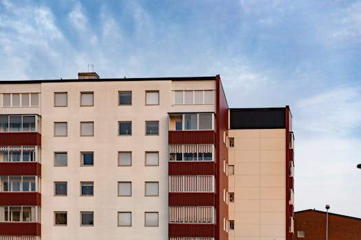 ¿Dónde es más difícil comprar una casa en España?